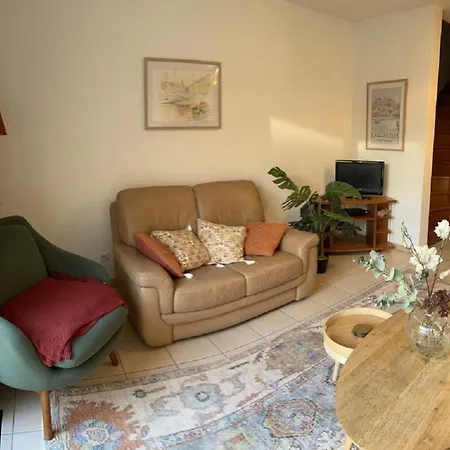 Maison Agreable Et Spacieuse Aux Portes De Paris Et Du Metro Apartment Saint-Ouen (Seine-Saint-Denis)